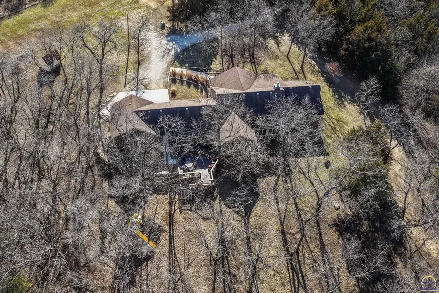 3501 SW Welton Grove Circle, Topeka, KS 66610 - #2