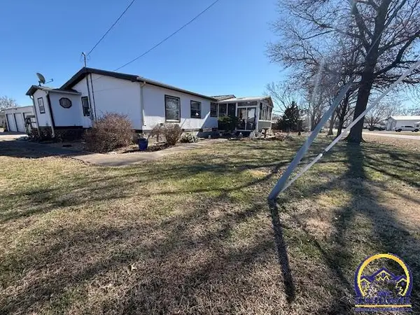 200 S Walnut St, Lebo, KS 66856