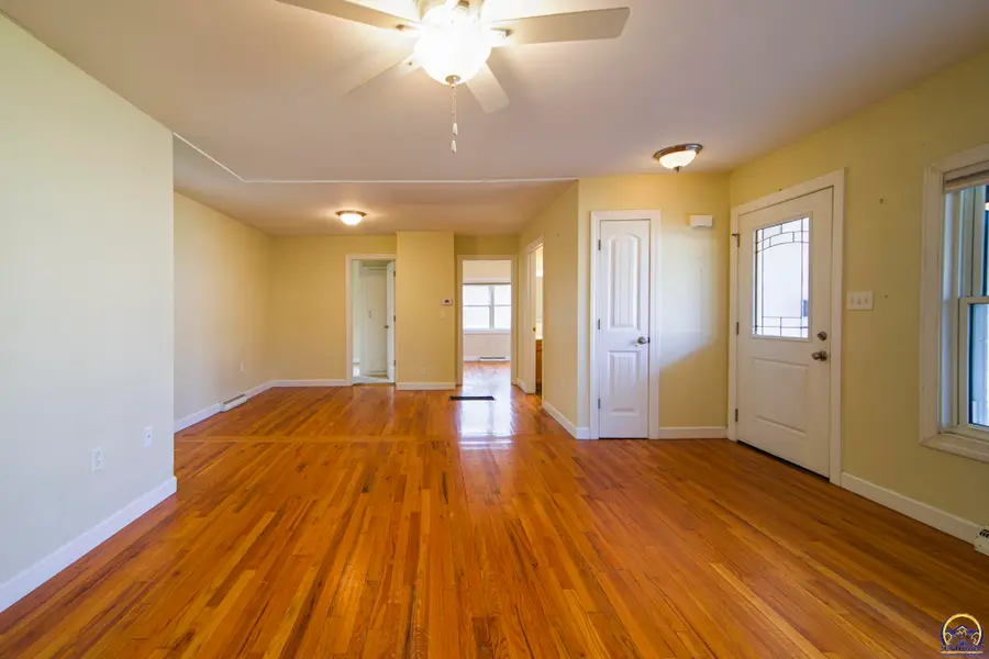 508 Mission St, Saint Marys, KS 66536 - #2