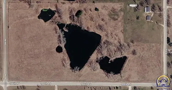 166xx R Rd, Mayetta, KS 66509