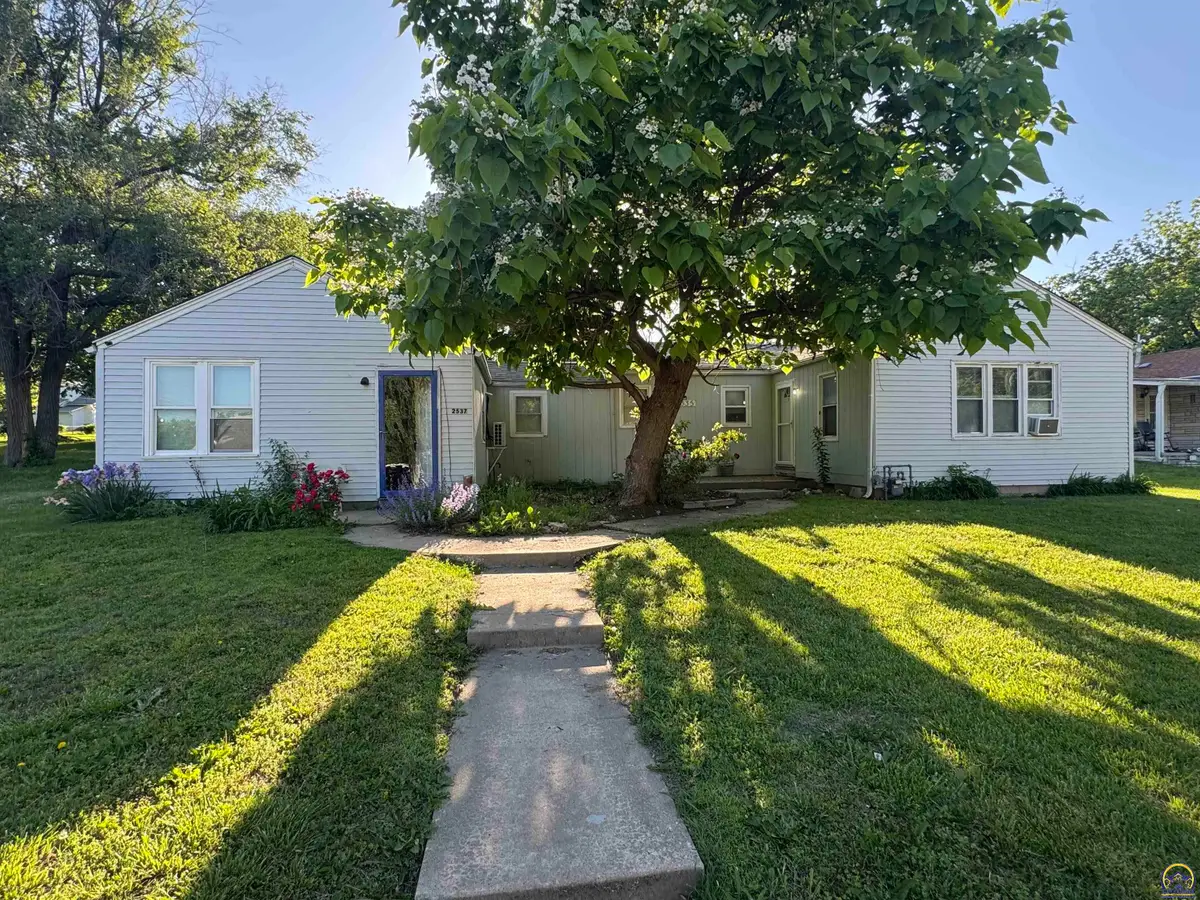 2535 SE Wisconsin Ave, Topeka, KS 66605 - #1