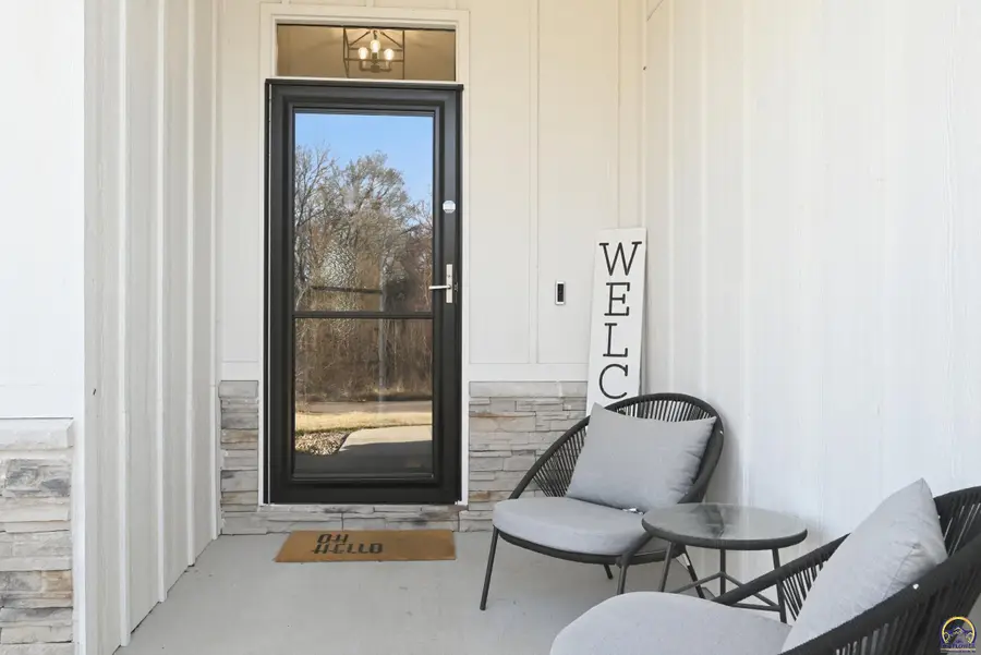 8100 SW 27th St, Topeka, KS 66614 - #3