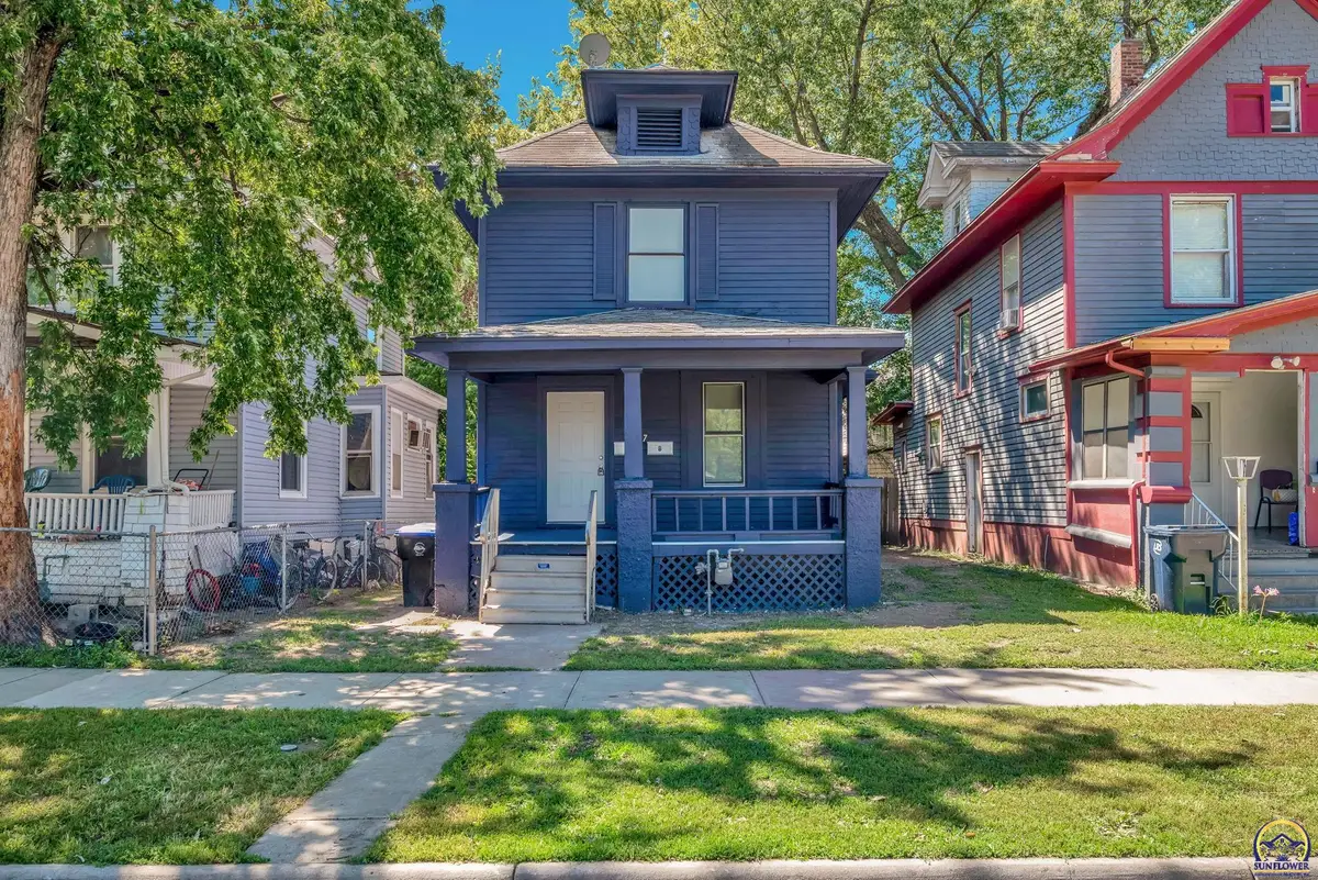 1017 SW 16th St, Topeka, KS 66604 - #1
