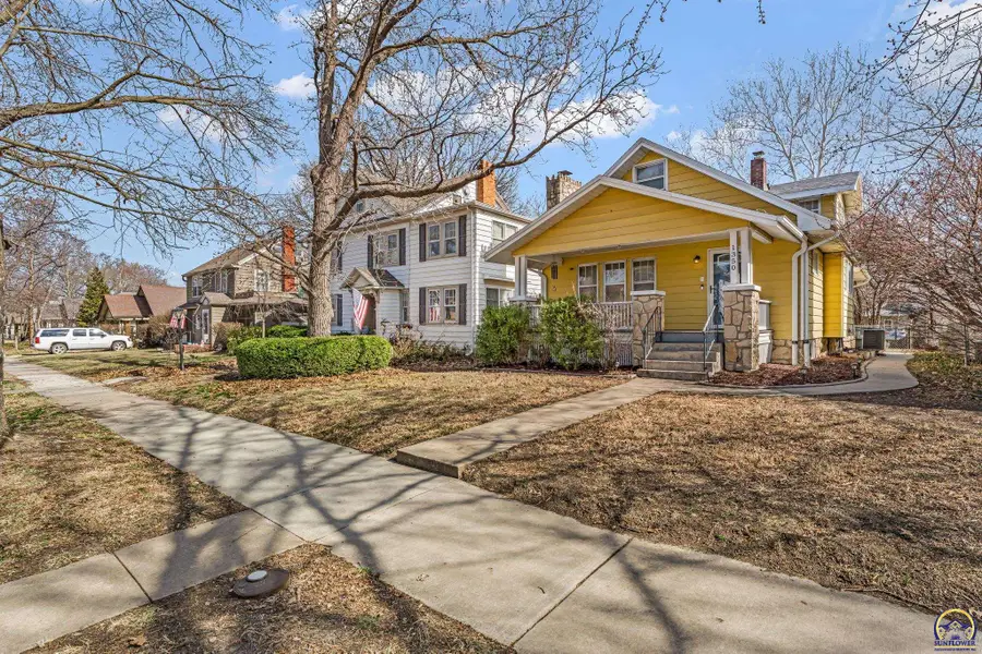 1350 SW Wayne Ave, Topeka, KS 66604 - #2