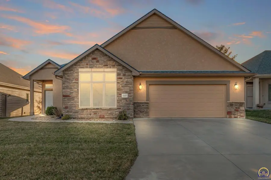 2227 SW Village Hall Rd, Topeka, KS 66614 - #3