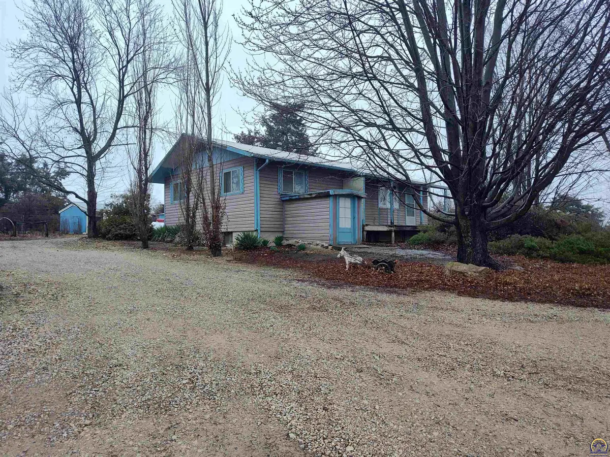 14790 U Road, Mayetta, KS 66509 - #1