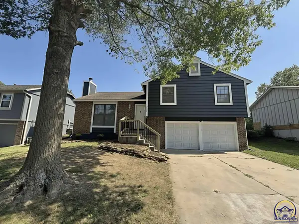 5627 SW 36th Ter, Topeka, KS 66614