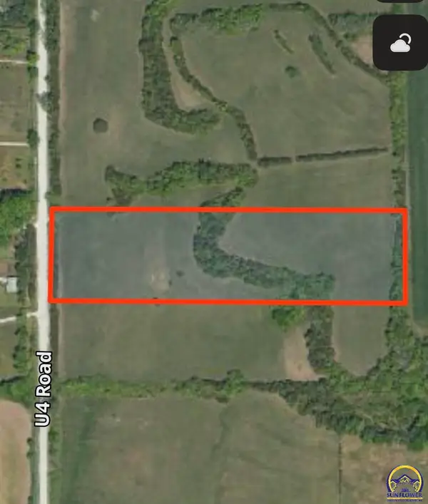 10240 U4 Rd, Hoyt, KS 66440