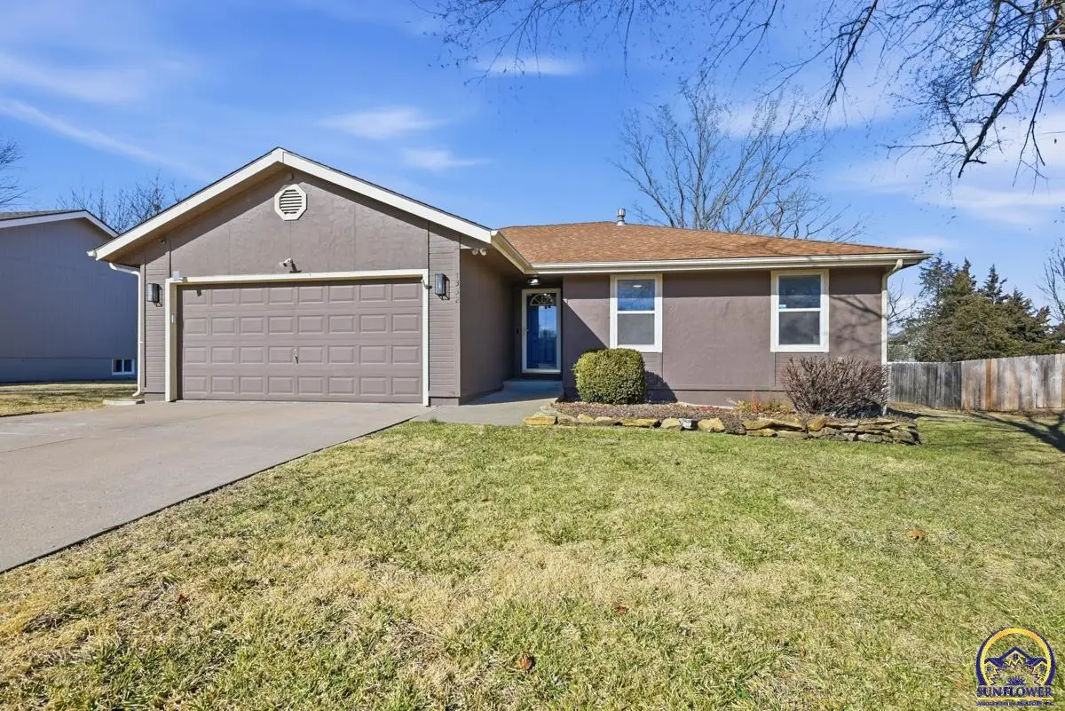 7332 SW 26th Ct, Topeka, KS 66614 - #1