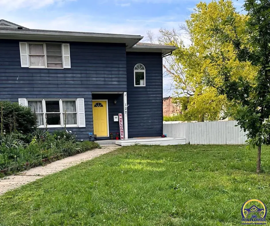 122 W Fremont Ave, Burlingame, KS 66413 - #1