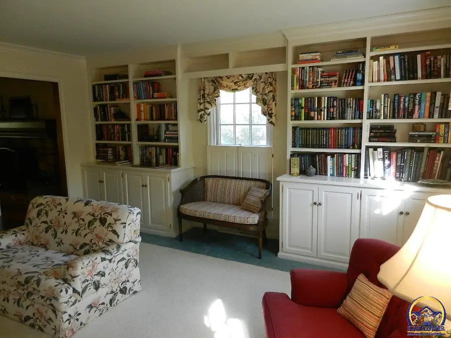 2761 SW Plass Ave, Topeka, KS 66611 - #3