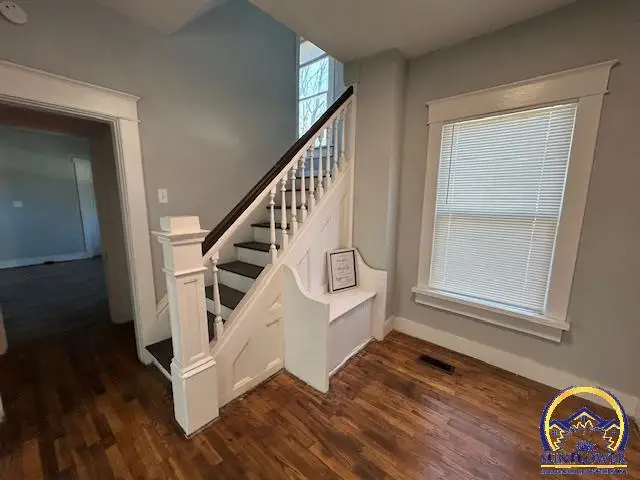 1185 SW Clay St, Topeka, KS 66604 - #2