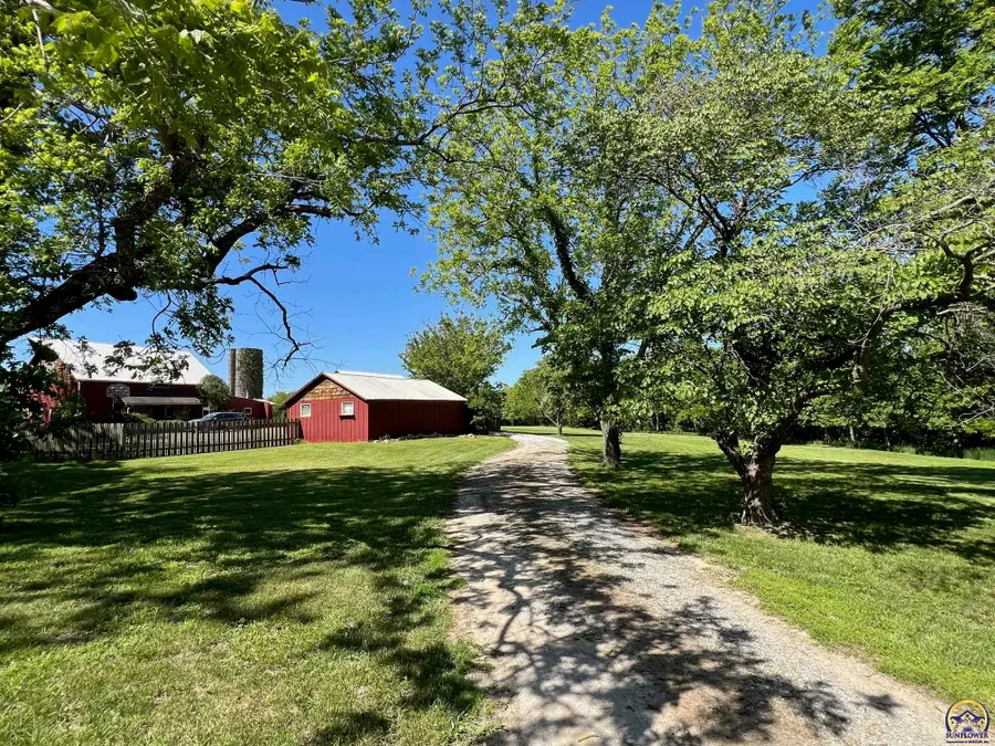 797 E 1217 Rd, Lawrence, KS 66047 - #2