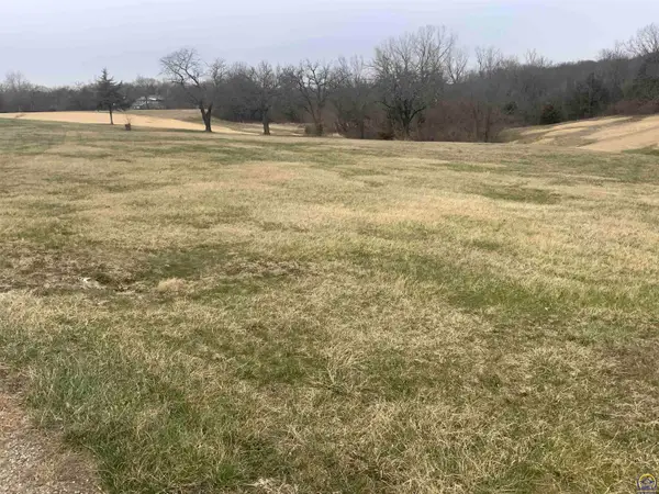 7702 Lake Ridge Pkwy #7712 Lake Ridge PKWY, Ozawkie, KS 66070