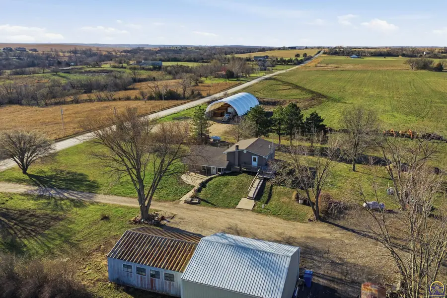 1135 SW West Union Rd, Topeka, KS 66615 - #2