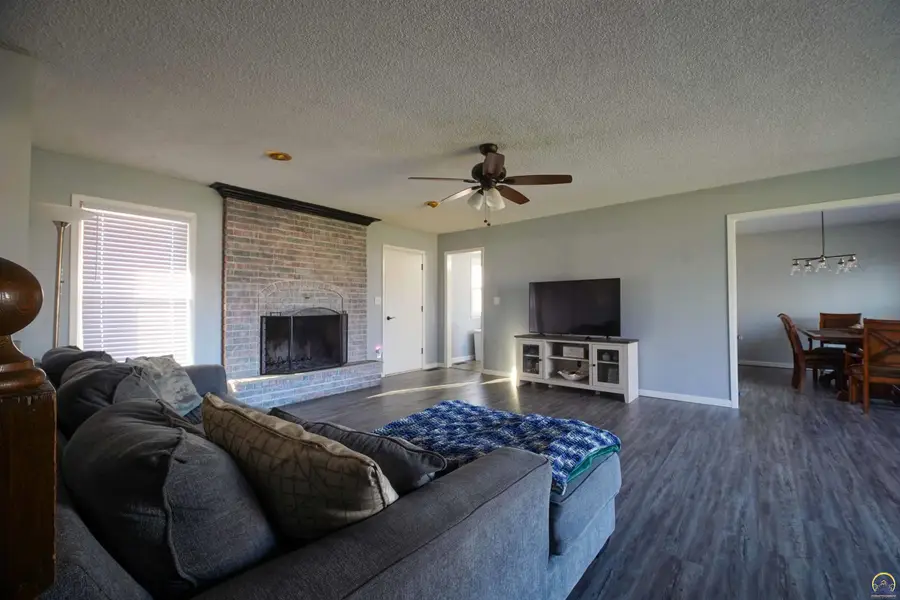 5125 NW Kendall Ct, Topeka, KS 66618 - #3