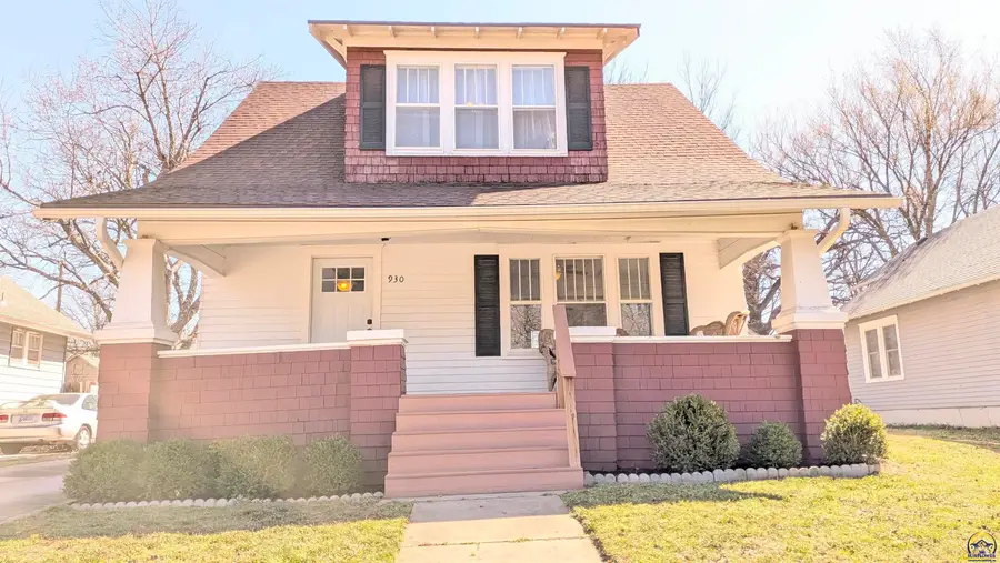 930 Lawrence St, Emporia, KS 66801 - #2
