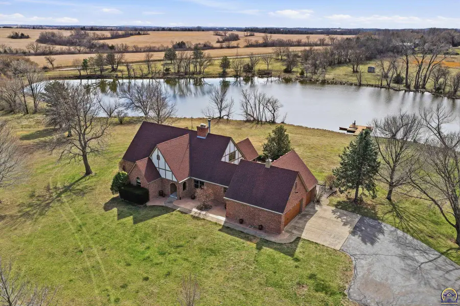 10047.5 SW 101st St, Auburn, KS 66402 - #2