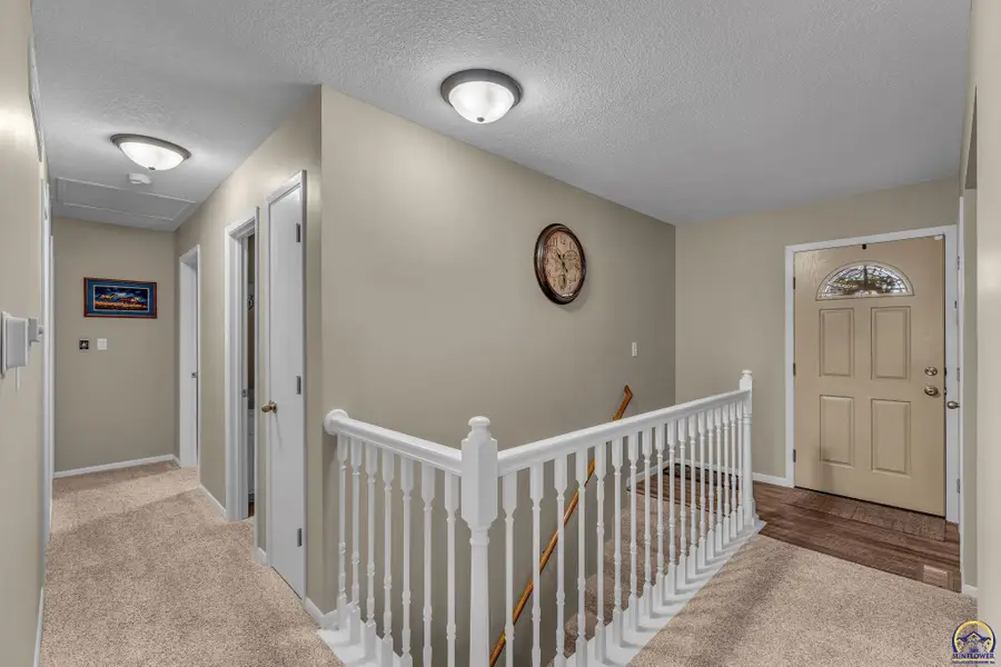 4012 SW 35th Ter, Topeka, KS 66614 - #3
