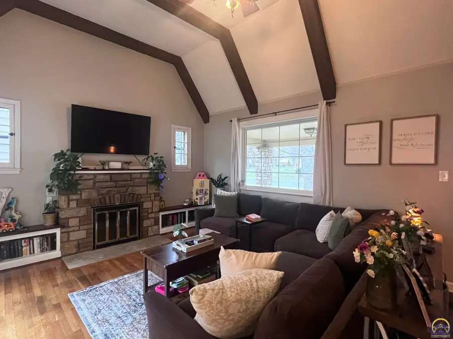 1514 SW Oakley Ave, Topeka, KS 66604 - #3