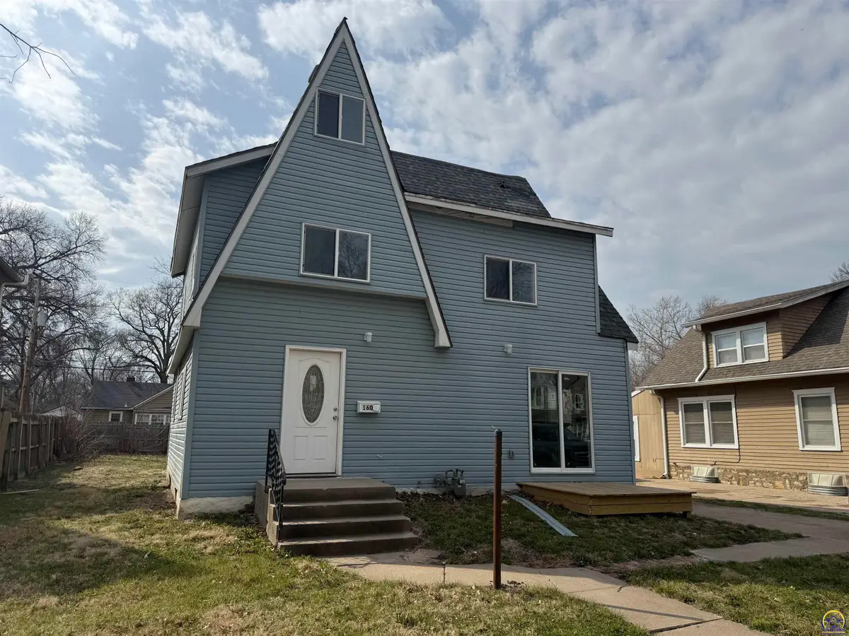 1609 SW Wayne Ave, Topeka, KS 66604 - #1