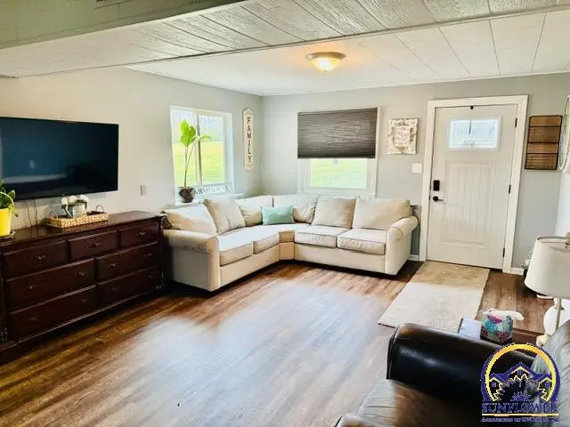 10481 T4 Rd, Hoyt, KS 66440 - #3