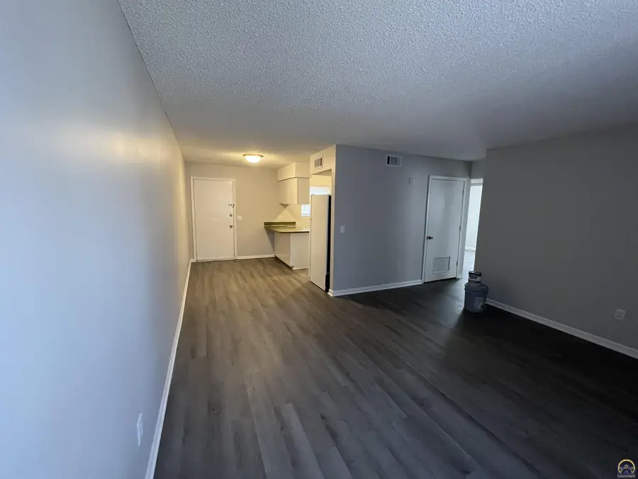 1213-1215 Yuma St, Manhattan, KS 66502 - #2