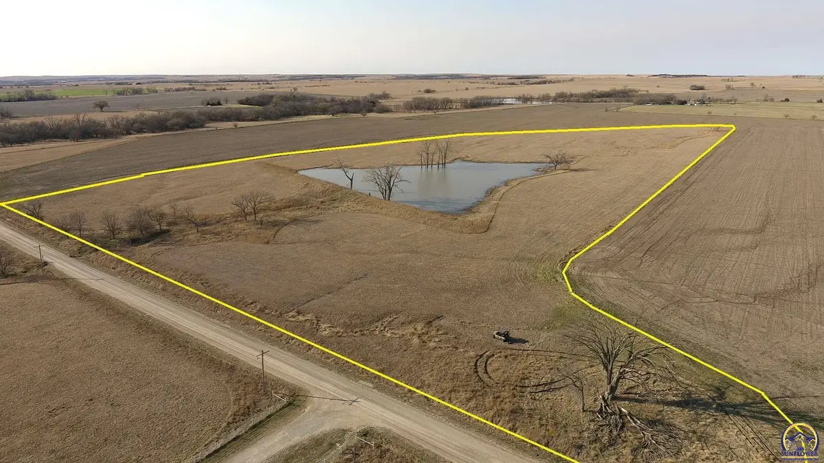 120 Road 200, Emporia, KS 66801 - #1