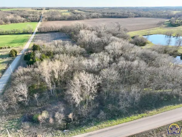 00000 214th Rd, Holton, KS 66436