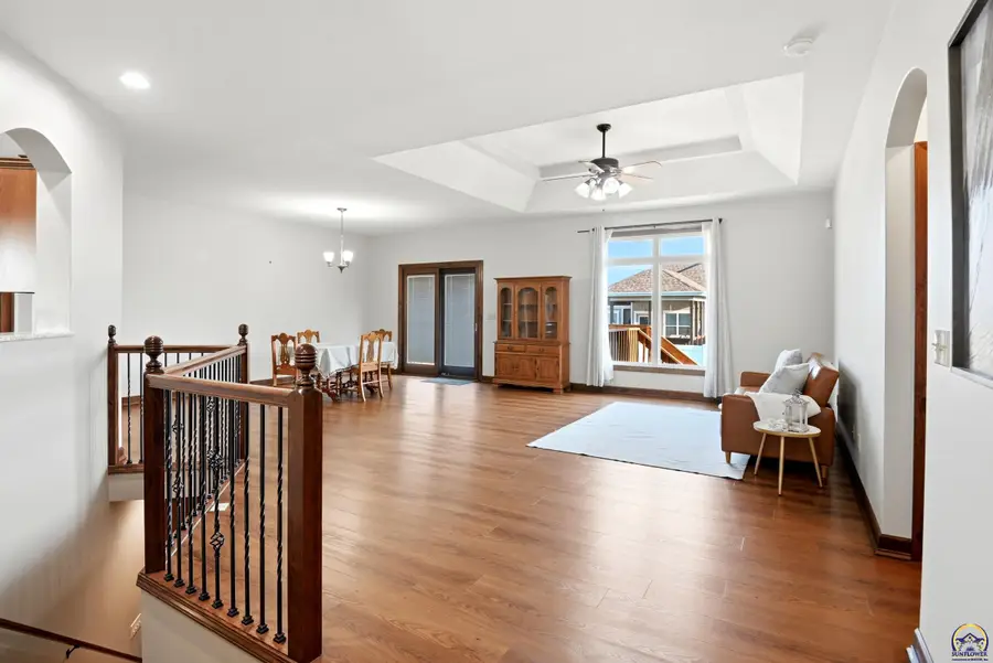 3310 SW 44th Ter, Topeka, KS 66610 - #3