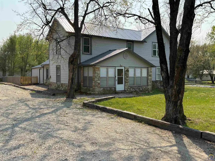 202 Hackberry St., Americus, KS 66835 - #2