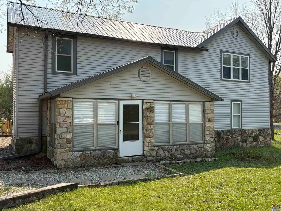 202 Hackberry St., Americus, KS 66835 - #3