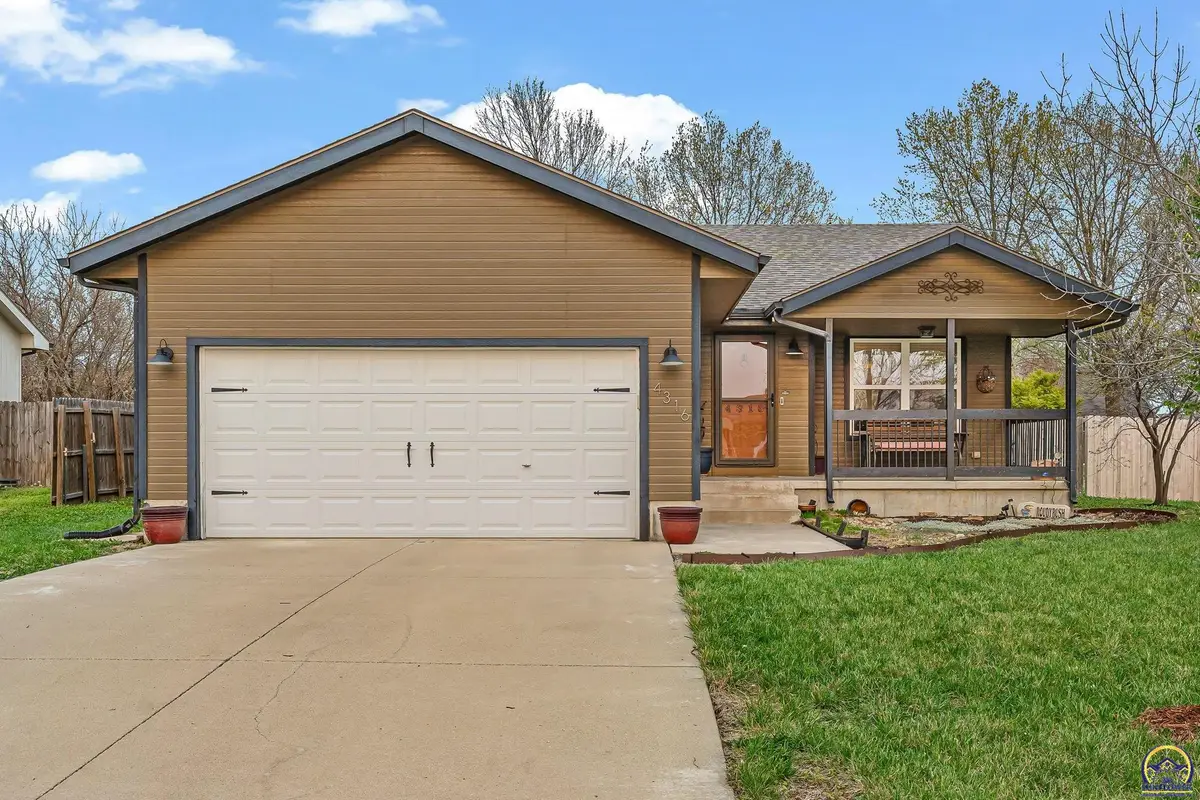 4316 SE Chisolm Rd, Topeka, KS 66609 - #1