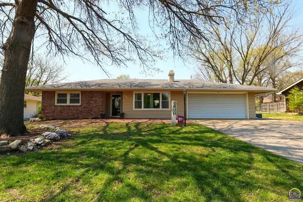 1265 Thompson St, Emporia, KS 66801