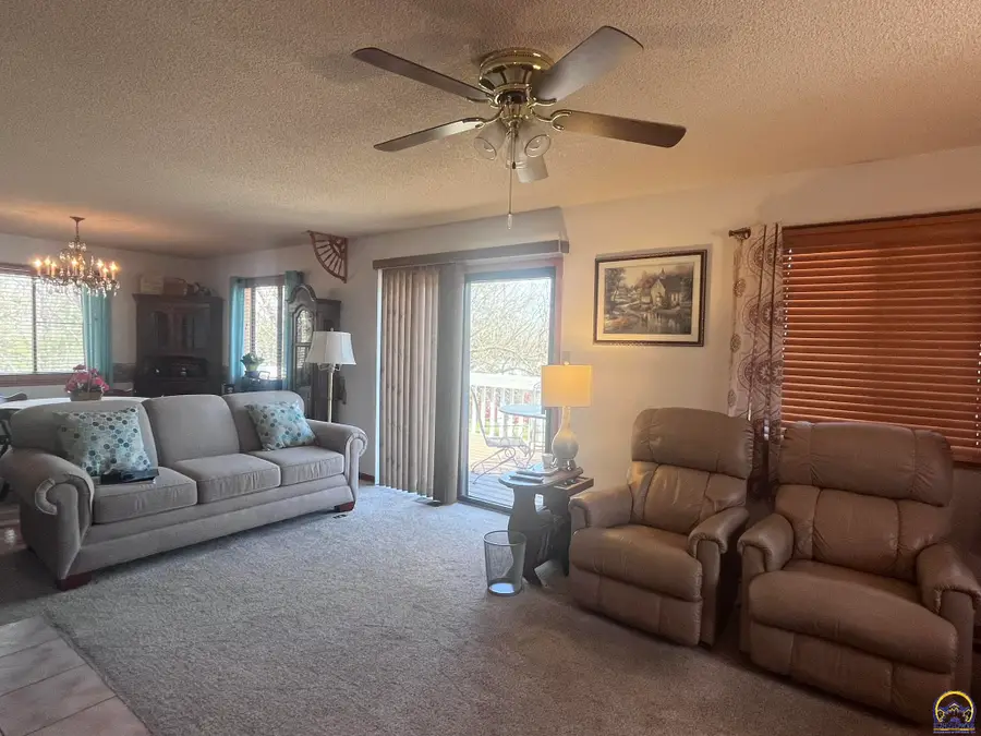 6024 SE Stubbs Rd, Tecumseh, KS 66542-0032 - #2