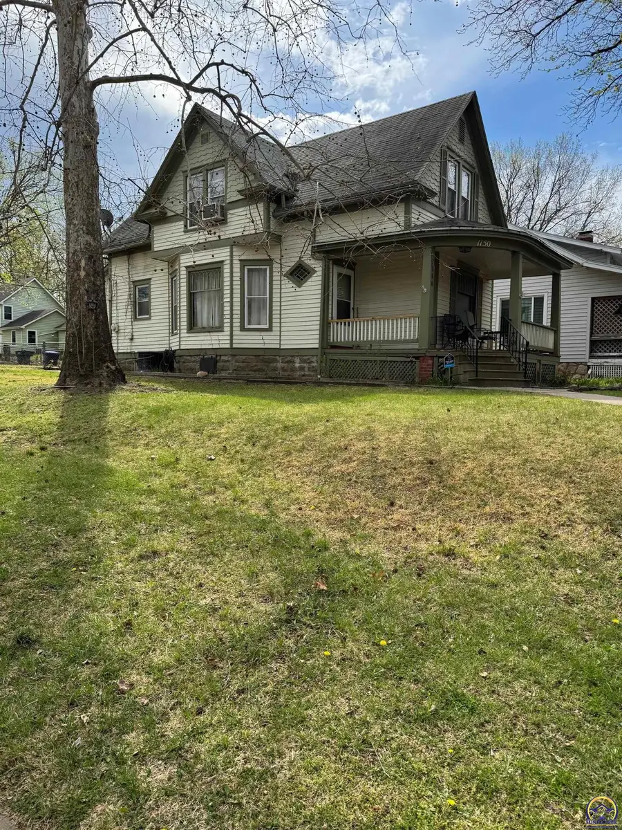1150 SW Jewell Ave, Topeka, KS 66604 - #2