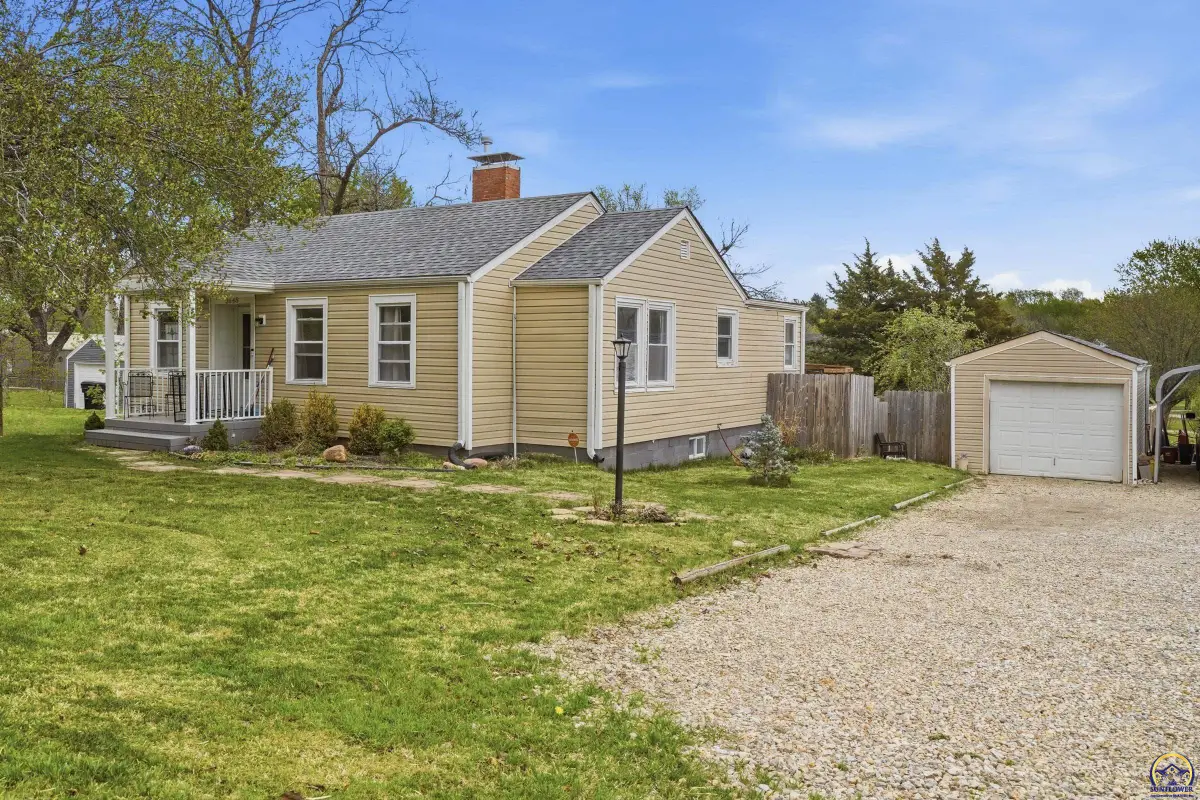 3648 SE California Ave, Topeka, KS 66605 - #1