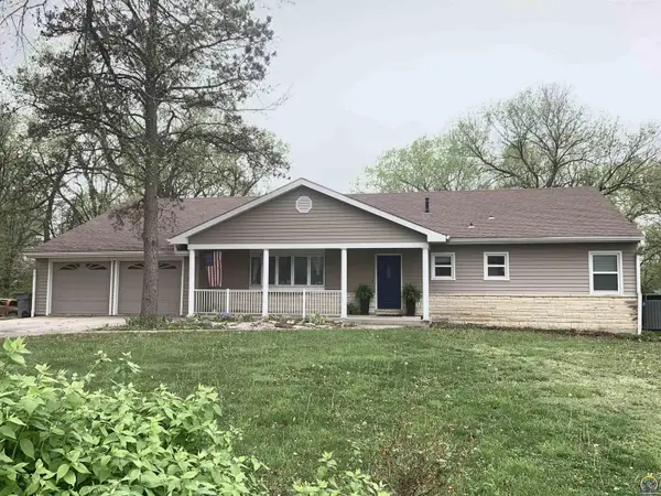 2101 Canterbury Rd, Emporia, KS 66801