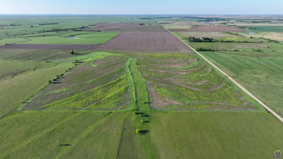 2345 S 2700 Rd, Burdick, KS 66838 - #3