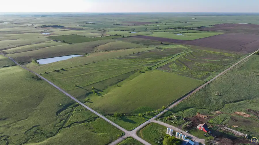 2575 Cc Ave, Burdick, KS 66838 - #2