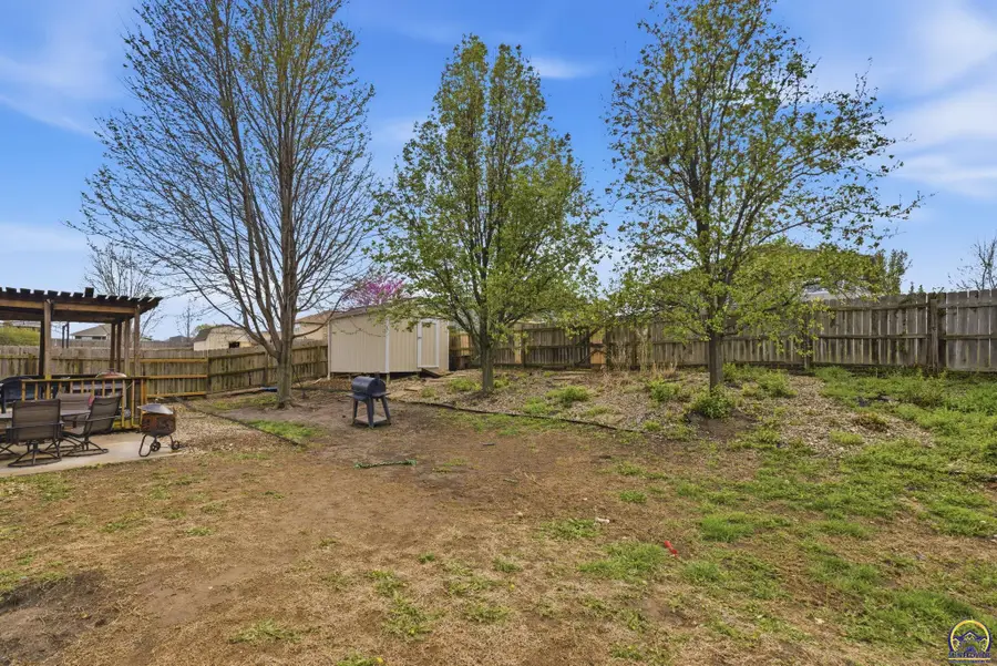 4007 NW Fielding Ter, Topeka, KS 66618 - #3