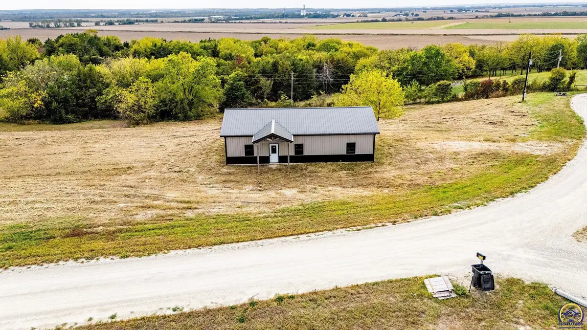 5520 Ambush Rd, Saint Marys, KS 66536 - #1