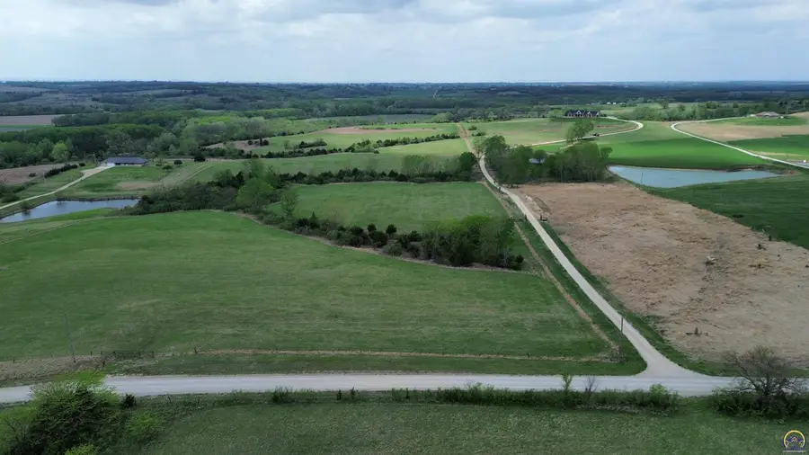 5651 NW Humphrey Rd, Topeka, KS 66618 - #3