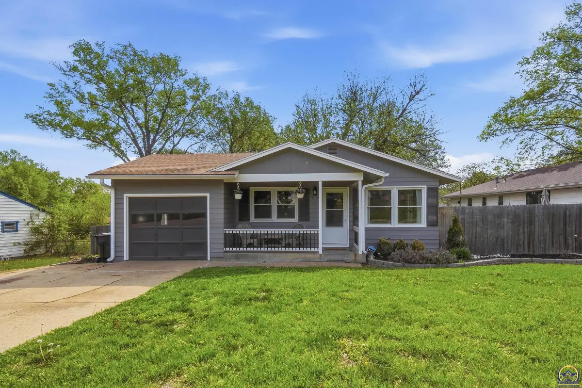 3106 SW Burlingame Rd, Topeka, KS 66611 - #1