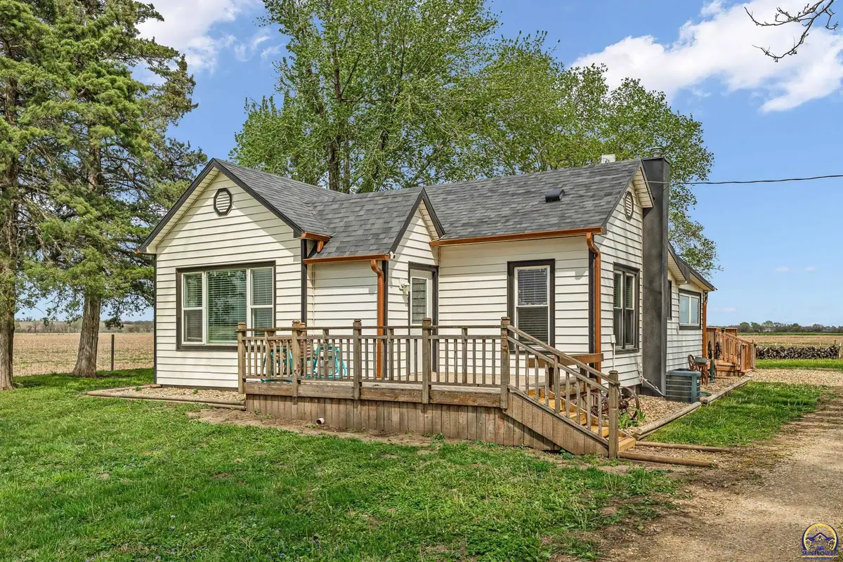 3544 NW Davis Rd, Rossville, KS 66533 - #1