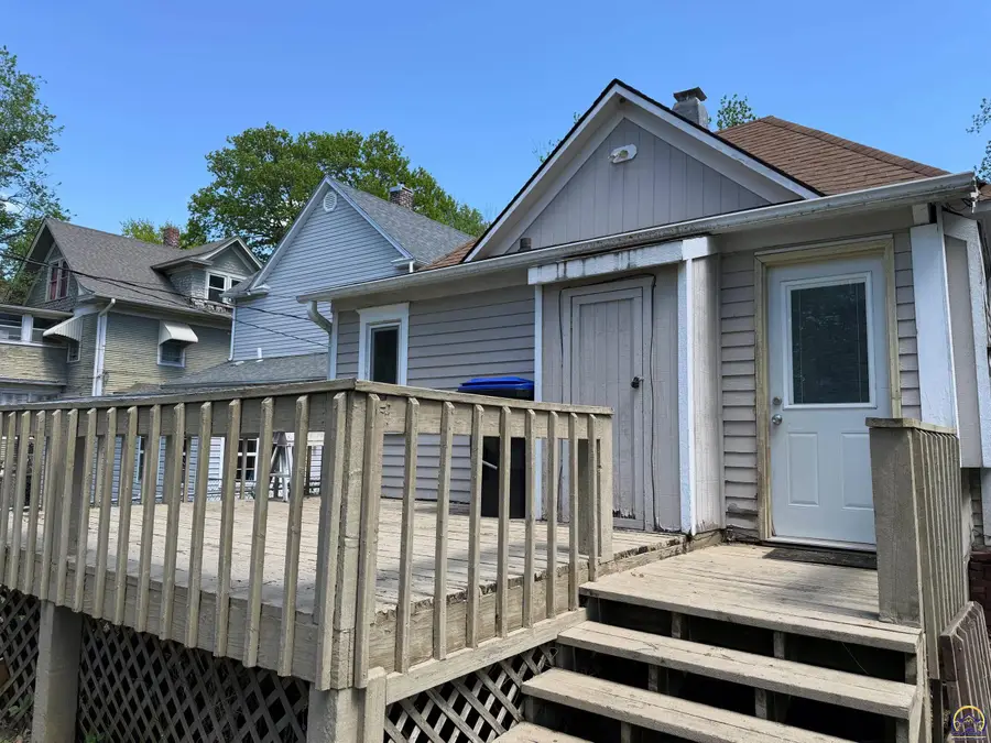 115 SW Fillmore St, Topeka, KS 66606 - #3