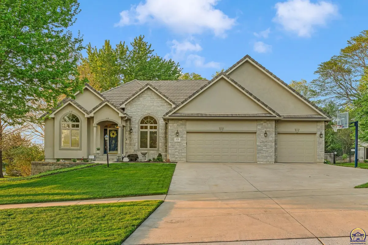 5956 SW Clarion Ln, Topeka, KS 66610 - #1