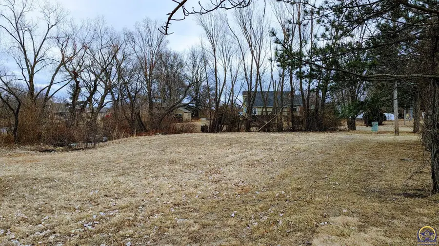 2425 W 24th Ave, Emporia, KS 66801 - #3