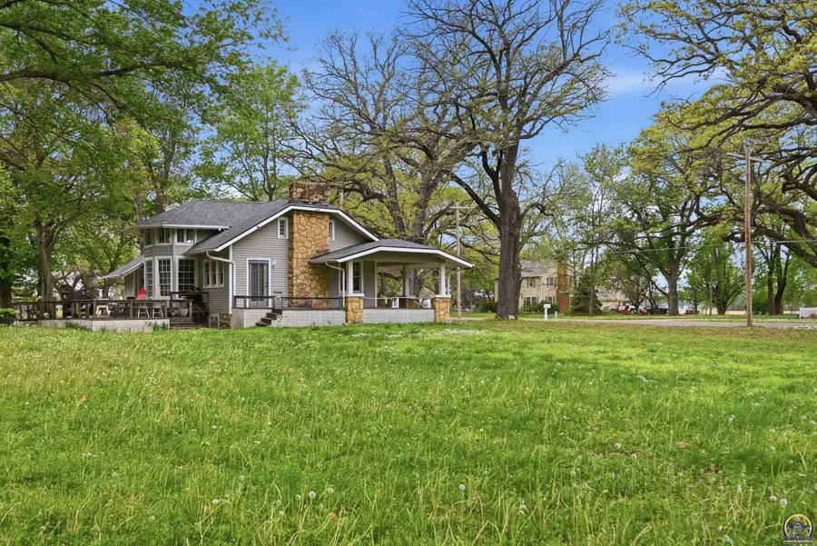 1607 NW Lower Silver Lake Rd, Topeka, KS 66608 - #2