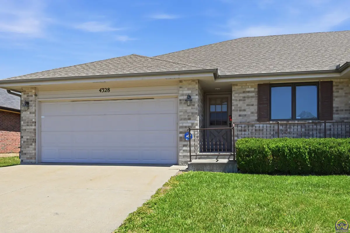 4328 SE Wisconsin Ave, Topeka, KS 66609 - #1
